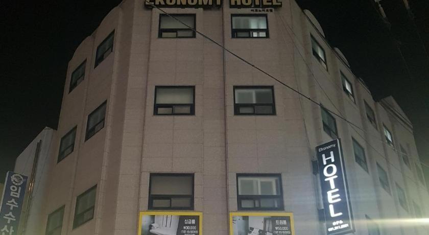 Ekonomy Hotel Nampo Pusan Exteriér fotografie