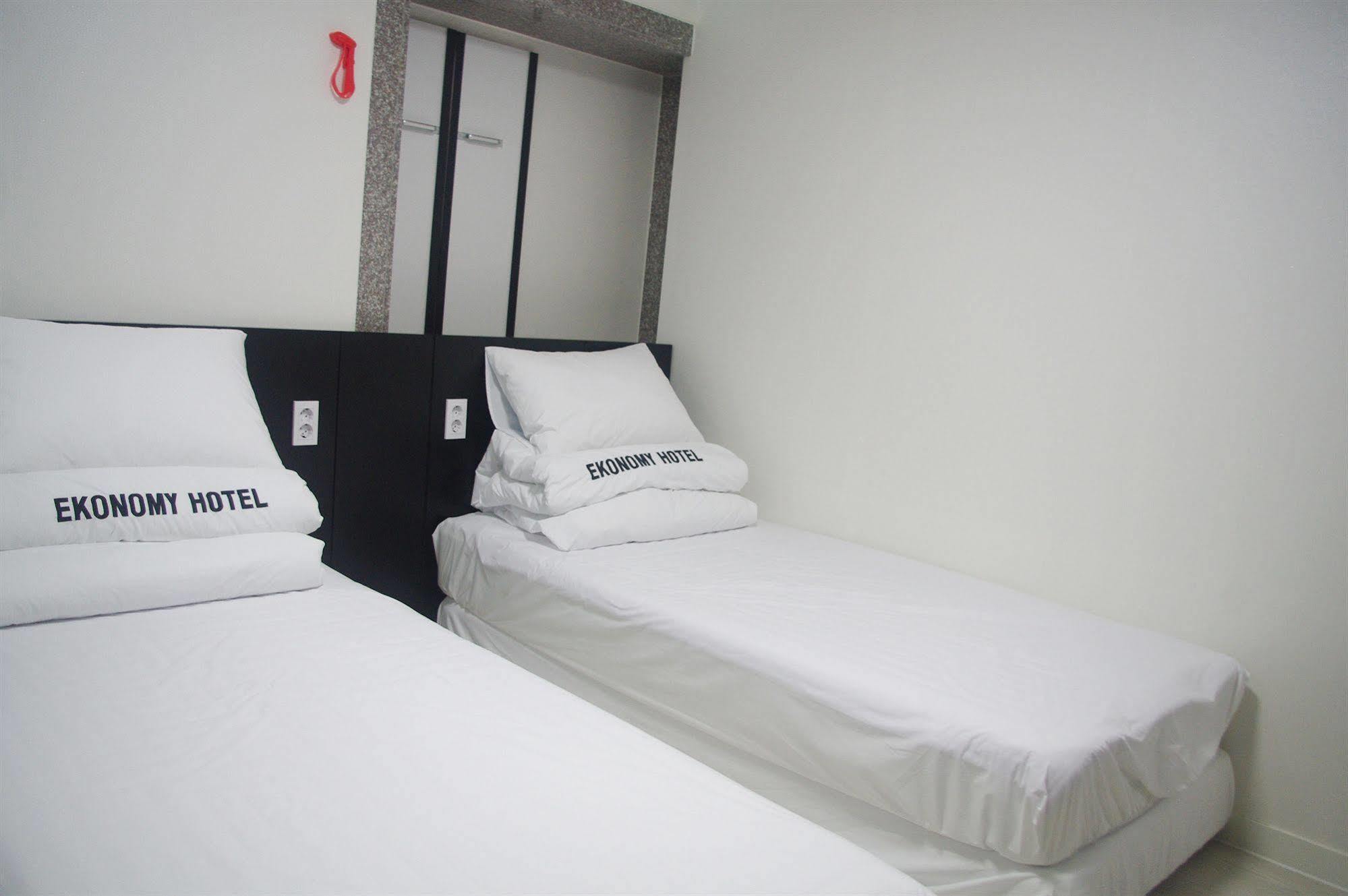 Ekonomy Hotel Nampo Pusan Exteriér fotografie